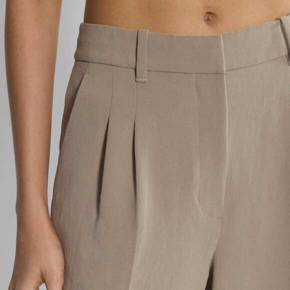 Aritzia The Effortless Pant Crepette Nomad Taupe Cropped Size 4 High Rise Wide - Picture 2 of 10
